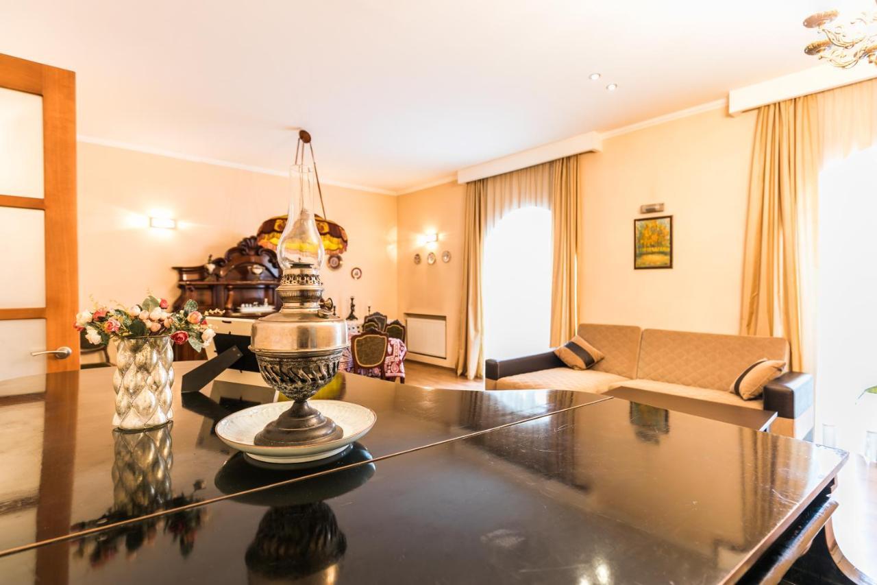 Apartment At 12 Baratashvili Street Tiflis Dış mekan fotoğraf